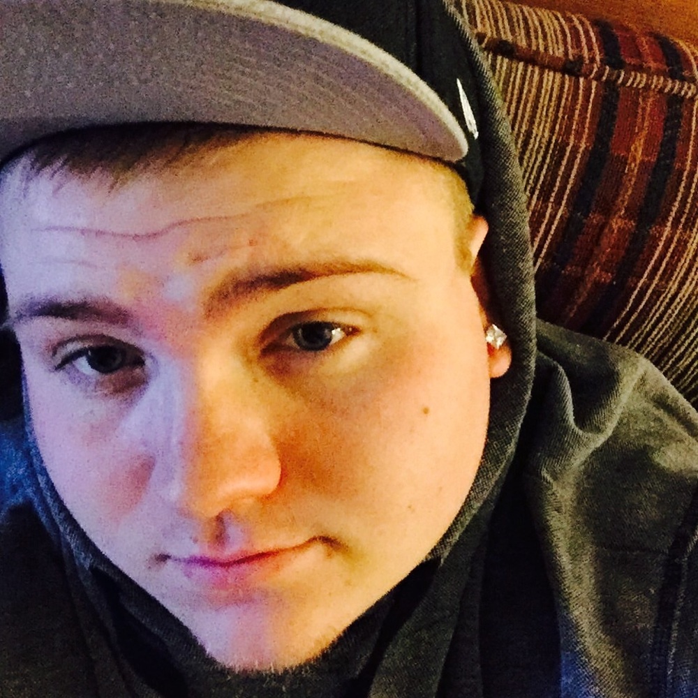 Meet your Posher, Jason